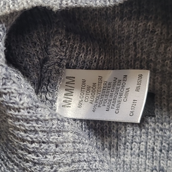 EUC Hooded Pullover M - Picture 4 of 4